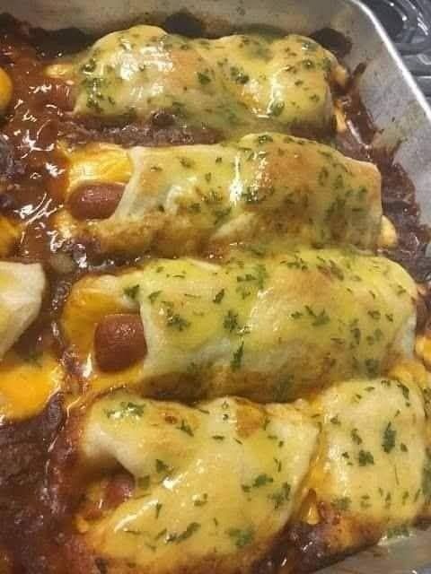 Przepis na pieczonego psa z chili i serem